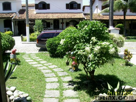 Alugo casa na regiao dos lagos